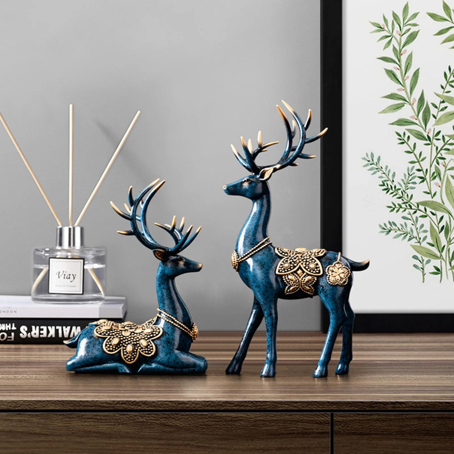 Bymaocar Reindeer Resin Statue Decor Ornament Home Office
