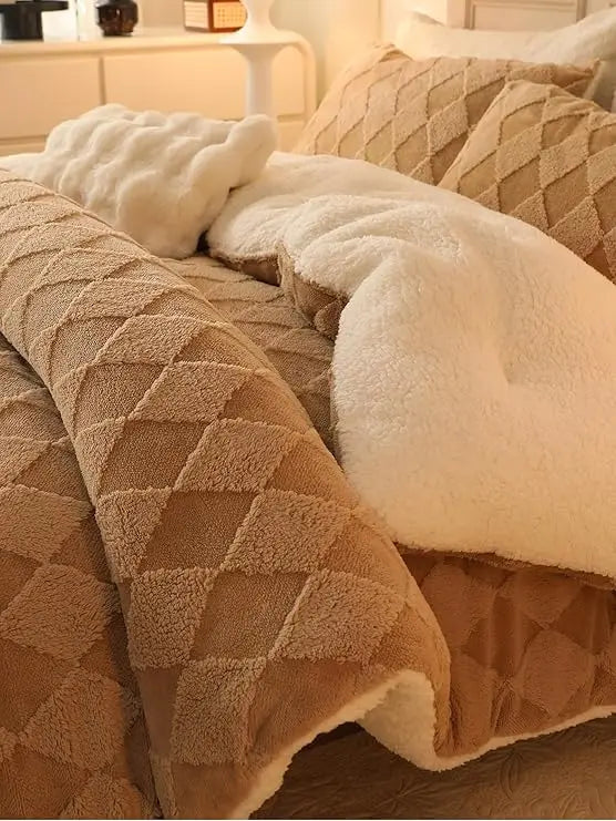 Fleece Comforter Set Bedding For Winter Warmth And Plush Comfort